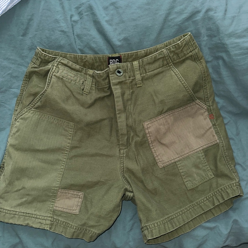 Men’s Green Cargo Shorts